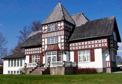 Odd Fellow Gården i Skien bilde 1