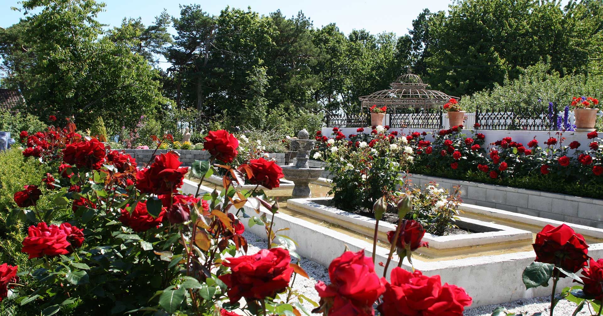 Bjellandstrand Gård bilde 1