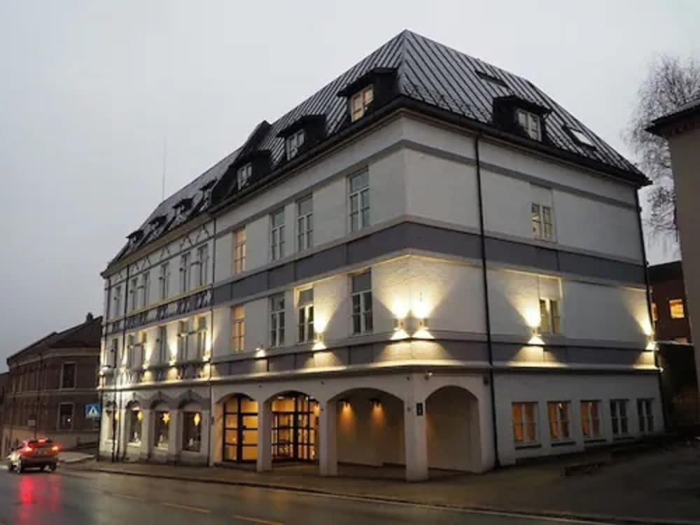 Henriks Hotell bilde 1