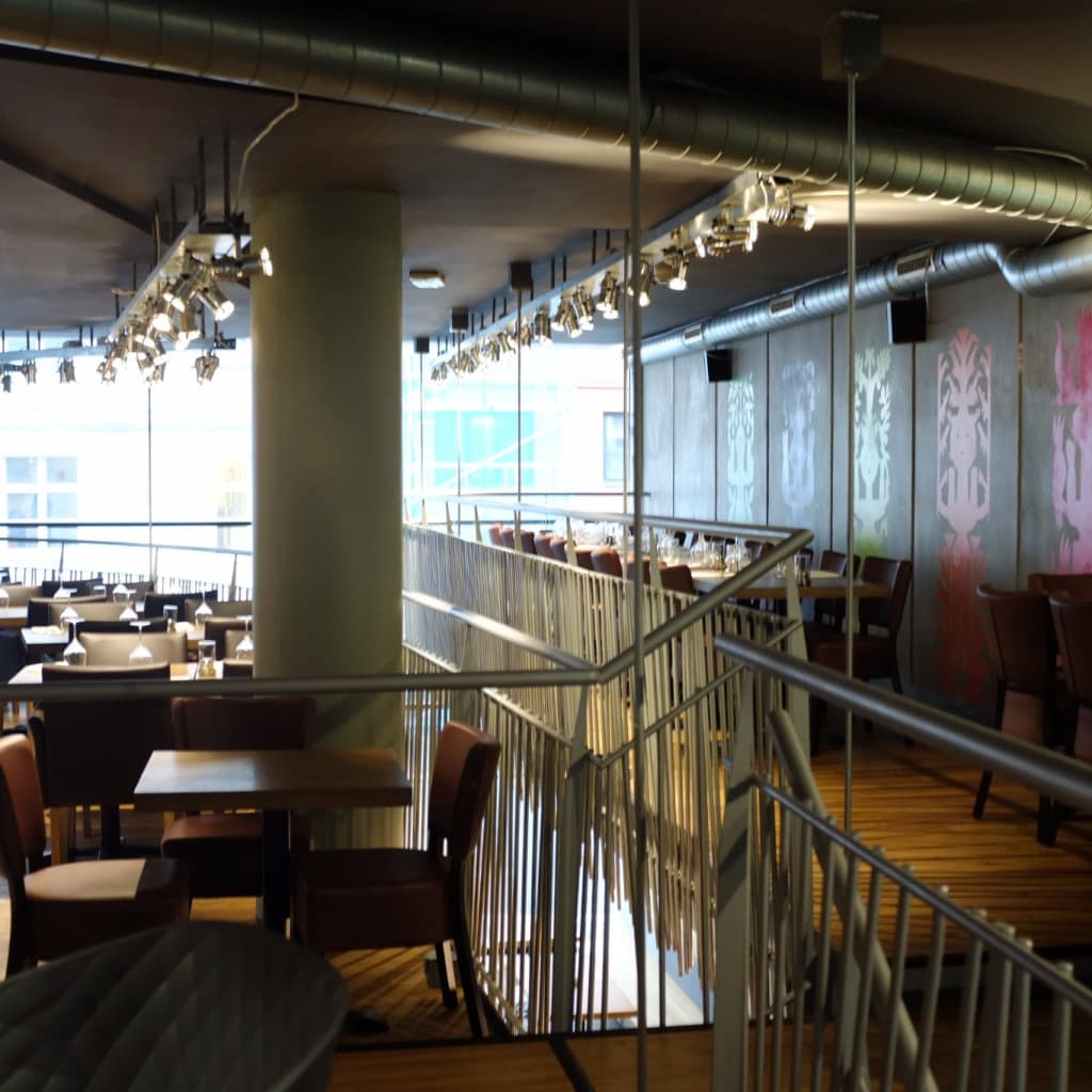 Hele Restauranten - Asian Box bilde 1