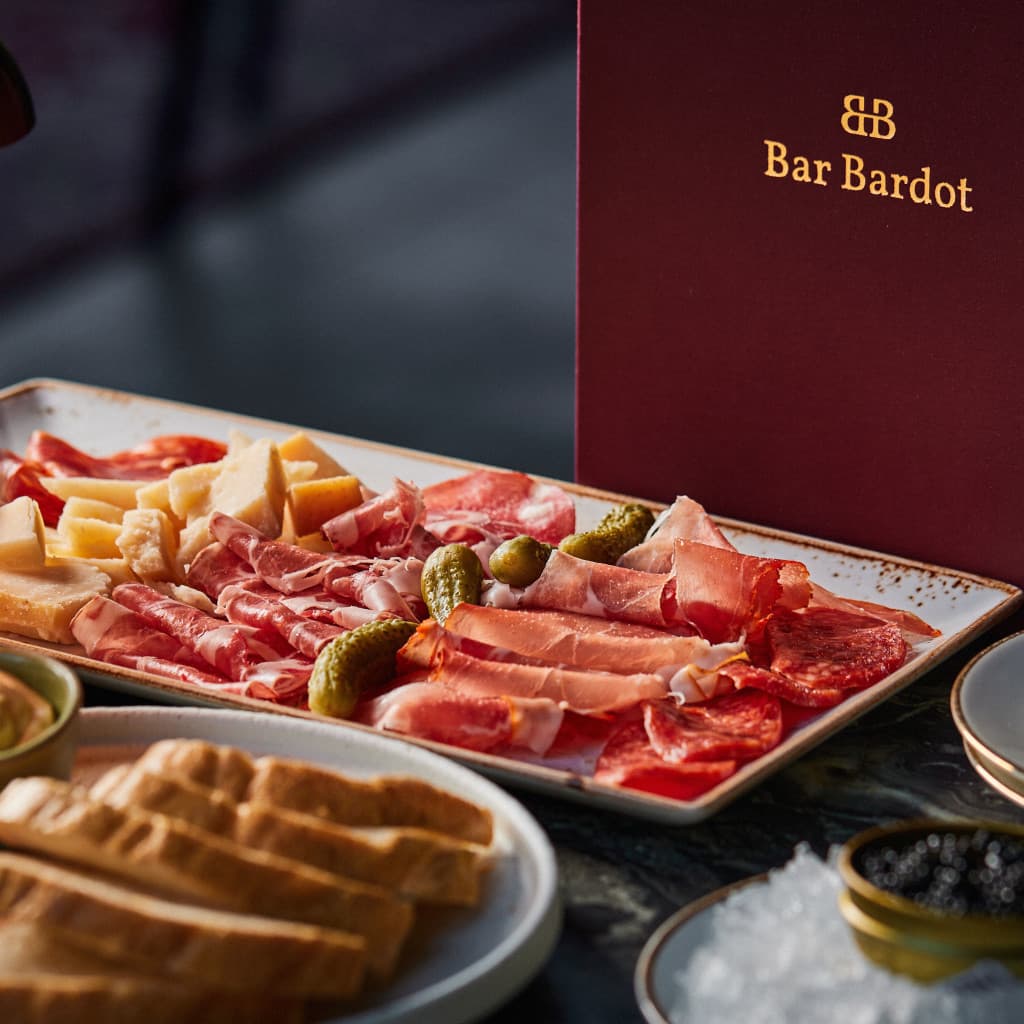 Hele lokalet - Bar Bardot bilde 1