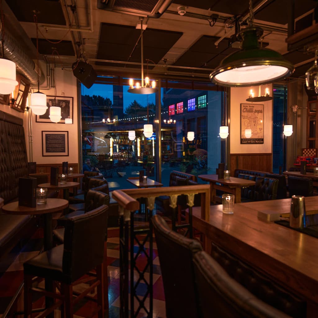 Søvnløs Bar - Døgnvill Vulkan bilde 1
