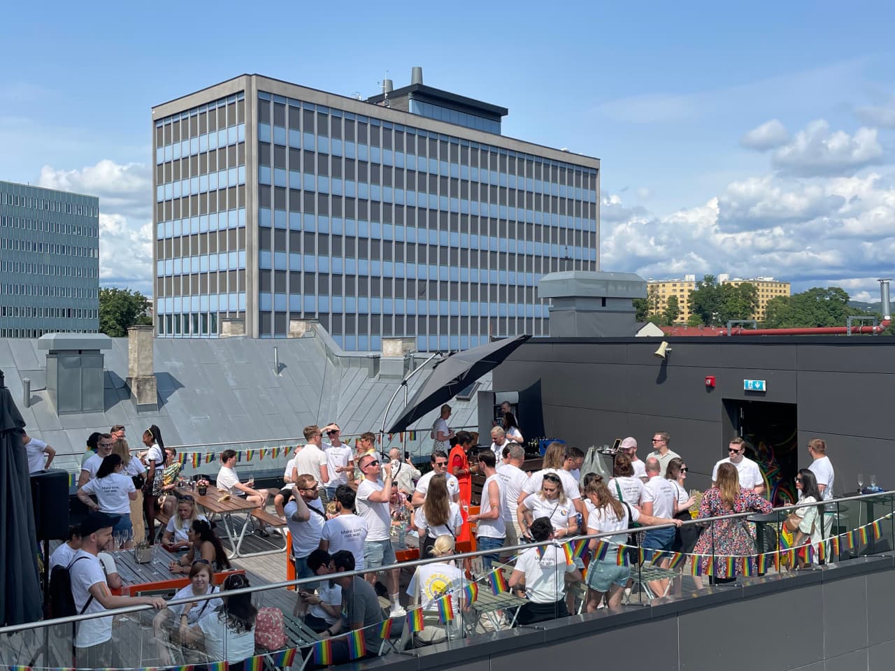 XPRESS TAKTERRASSE - Comfort Hotel Youngstorget bilde 2