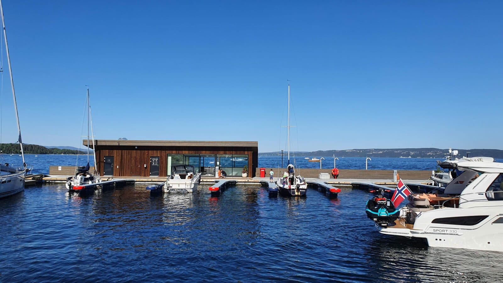 Vollen Marina Gjestehavn bilde 2