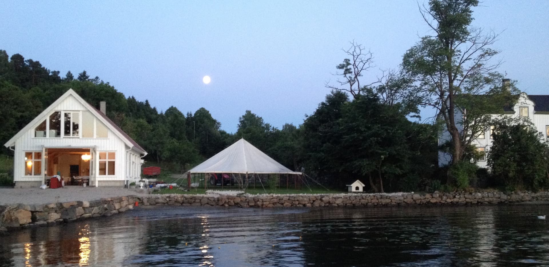 Kokkeplassen Gård - Mat og vinhuset bilde 1