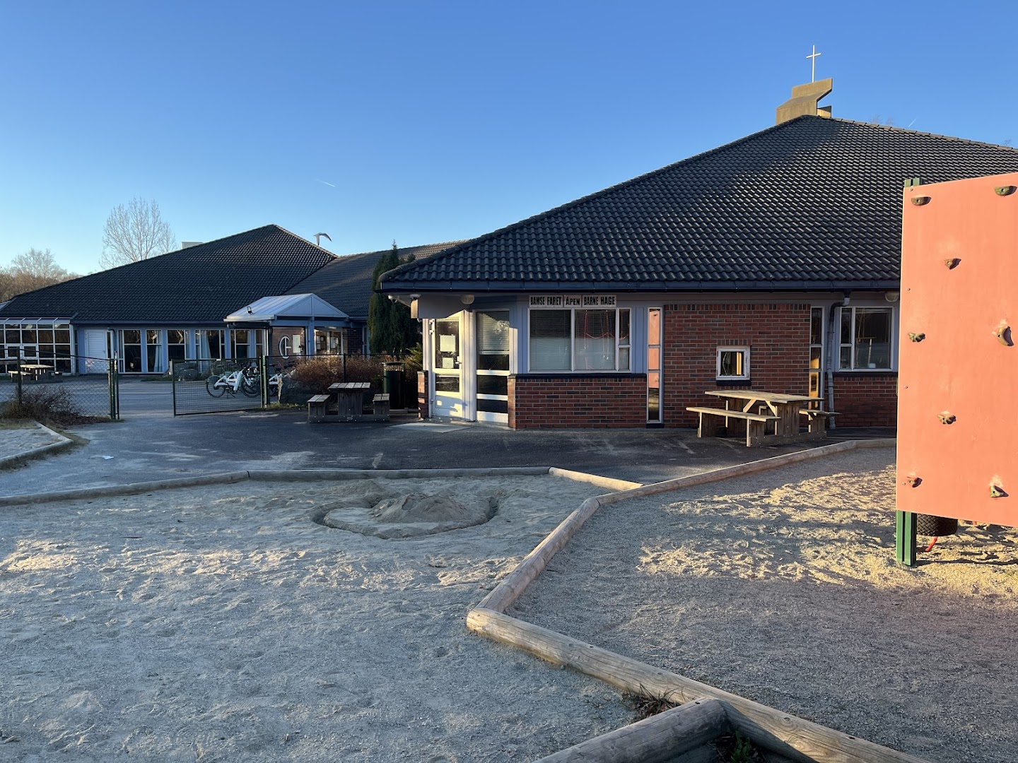 Bilde av Gausel Bydelshus