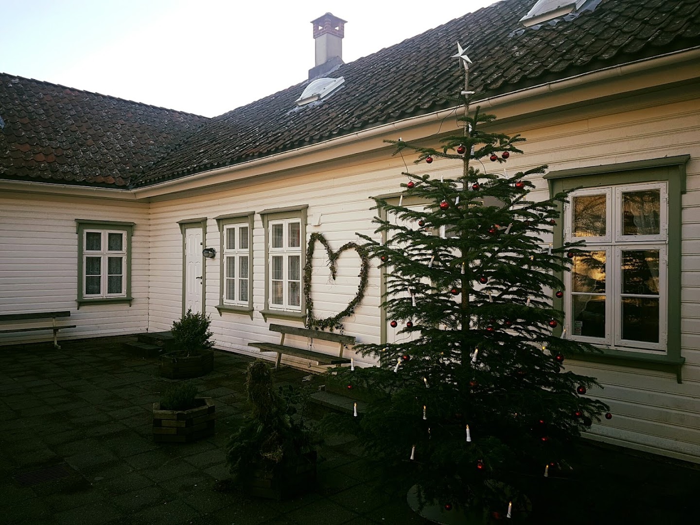 Bilde av Varatun Gård