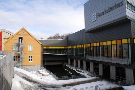 Bilde av Fana kulturhus