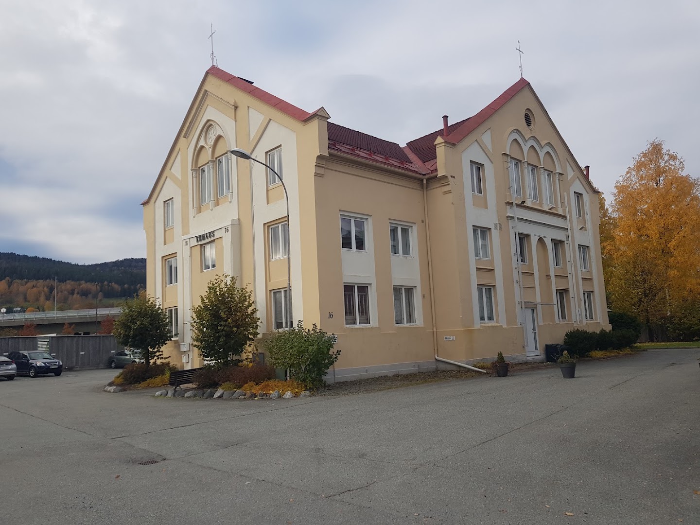 Bilde av EMMAUS ( Tidl.Bedehus)
