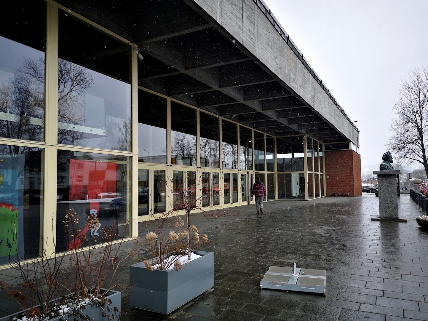 Bilde av Ibsenhuset