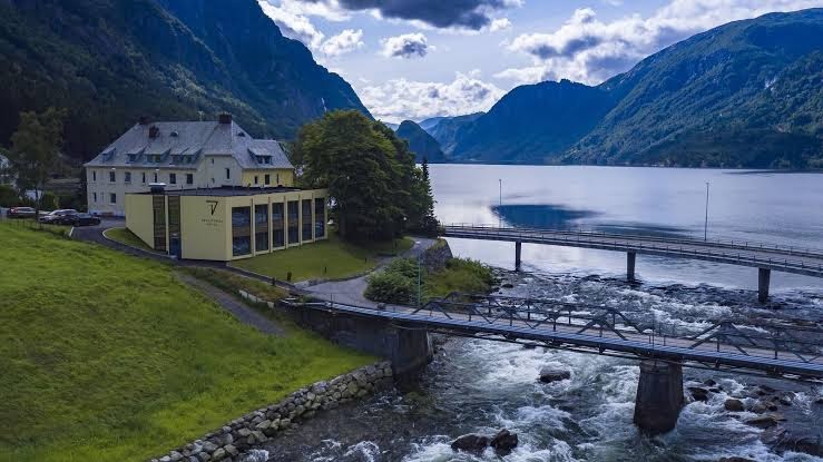 Bilde av Trolltunga Hotel